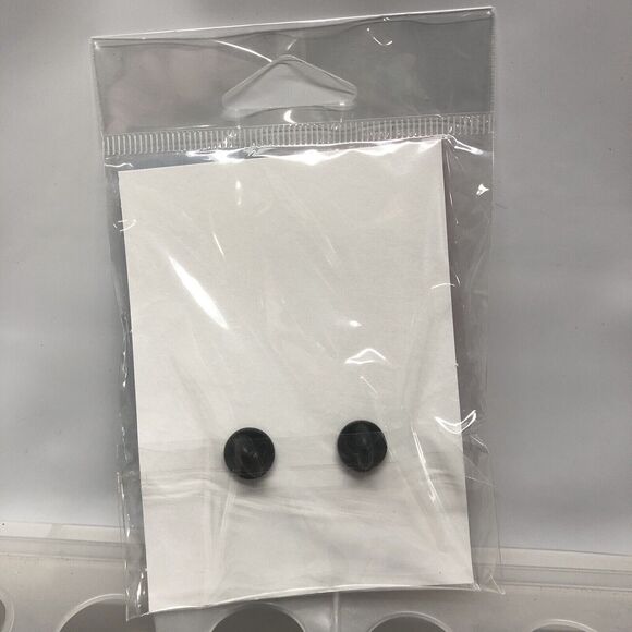 Vitamin Connection Vita-Boy Mina-Girl Enamel Pin Set WayForward PAX Limited Run - Picture 3 of 3